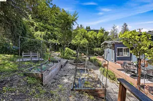 2237 Trafalgar, Oakland, CA 94611 - Photo 38