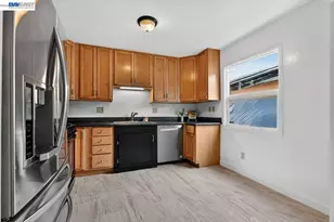 24657 Leona Dr, Hayward, CA 94542 - Photo 20