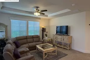 55 Palm Dr, Union City, CA 94587 - Photo 8