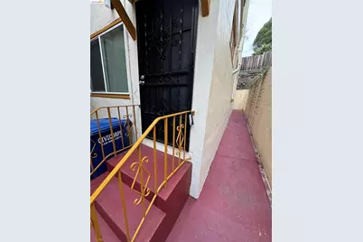 2100 5th Ave, Oakland, CA 94606 - Photo 24