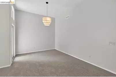 7590 Suncountry Ln, Sacramento, CA 95828 - Photo 10