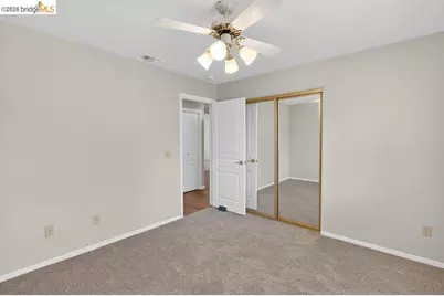 7590 Suncountry Ln, Sacramento, CA 95828 - Photo 22