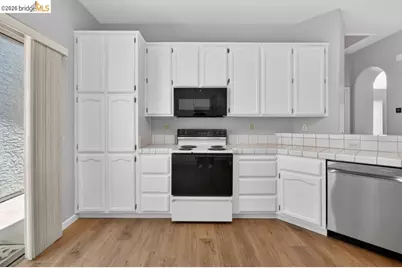 7590 Suncountry Ln, Sacramento, CA 95828 - Photo 14