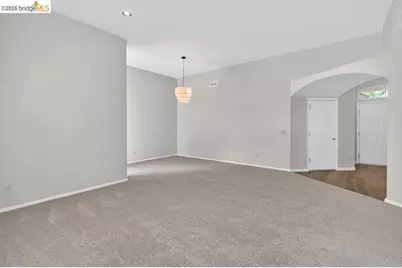 7590 Suncountry Ln, Sacramento, CA 95828 - Photo 8