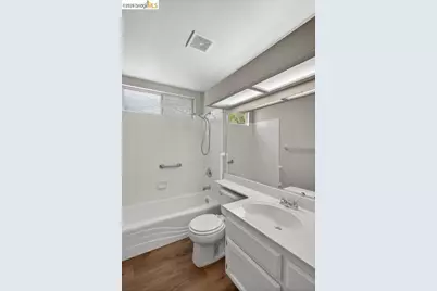 7590 Suncountry Ln, Sacramento, CA 95828 - Photo 24