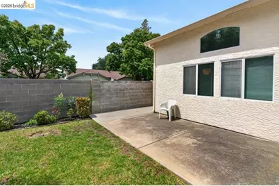 7590 Suncountry Ln, Sacramento, CA 95828 - Photo 34