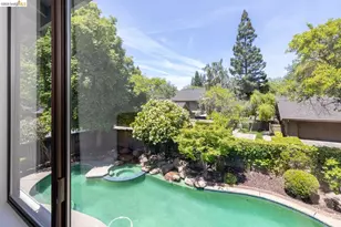 11321 Sutters Mill Cir, Gold River, CA 95670 - Photo 38