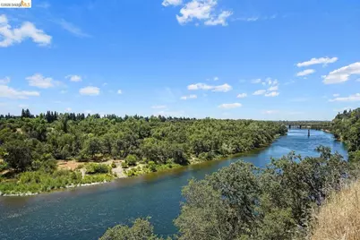 11321 Sutters Mill Cir, Gold River, CA 95670 - Photo 38