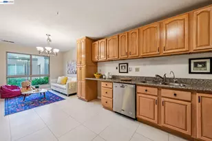 3447 Capella Ln, Alameda, CA 94502 - Photo 12