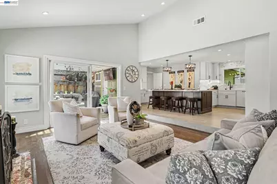 131 Brookside Pl, Danville, CA 94526 - Photo 8