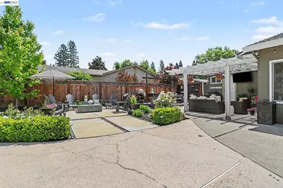 131 Brookside Pl, Danville, CA 94526 - Photo 30
