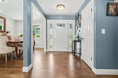 131 Brookside Pl, Danville, CA 94526 - Photo 4