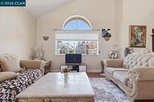 330 Bartlett Ct, Suisun City, CA 94585 - Photo 8