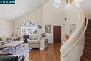330 Bartlett Ct, Suisun City, CA 94585 - Photo 6