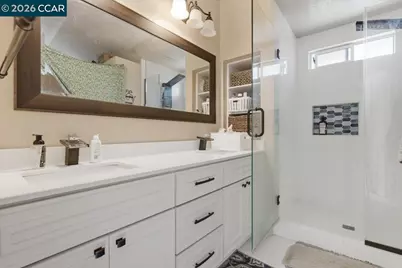 330 Bartlett Ct, Suisun City, CA 94585 - Photo 22