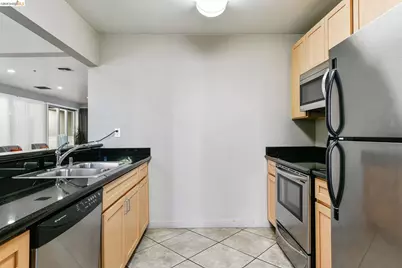 6400 Christie Ave #3406, Emeryville, CA 94608 - Photo 52