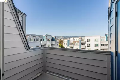 6400 Christie Ave #3406, Emeryville, CA 94608 - Photo 22