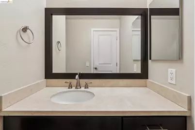 6400 Christie Ave #3406, Emeryville, CA 94608 - Photo 26