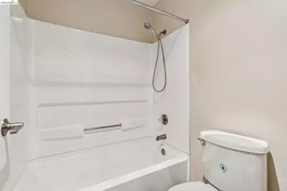 6400 Christie Ave #3406, Emeryville, CA 94608 - Photo 28