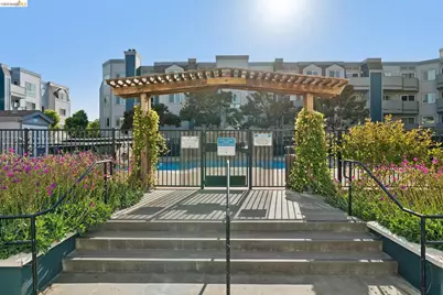 6400 Christie Ave #3406, Emeryville, CA 94608 - Photo 32