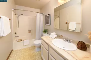 5455 Kirkwood Dr, Concord, CA 94521 - Photo 12