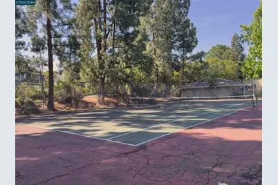 5455 Kirkwood Dr #B6, Concord, CA 94521 - Photo 36