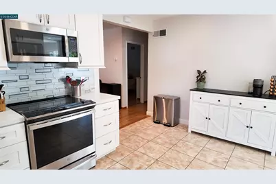 926 Sassel, Concord, CA 94518 - Photo 10