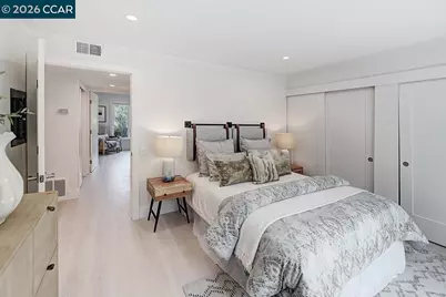 1125 Singingwood Ct #4, Walnut Creek, CA 94595 - Photo 18