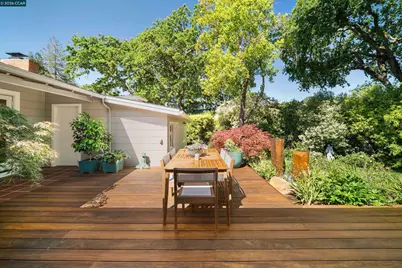3926 Peardale Dr, Lafayette, CA 94549 - Photo 44