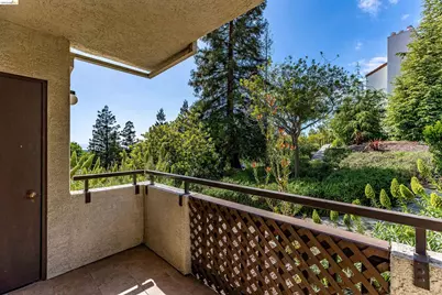 21103 Gary Dr #116E, Hayward, CA 94546 - Photo 14