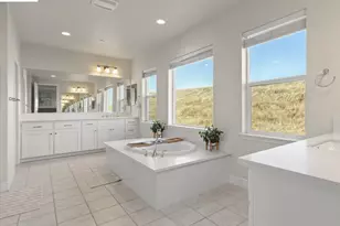 5341 Promontory Wy, Antioch, CA 94531 - Photo 16