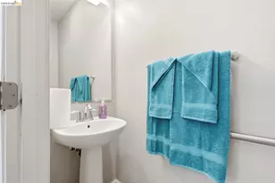 24541 Blossom Acre Wy, Hayward, CA 94544 - Photo 6