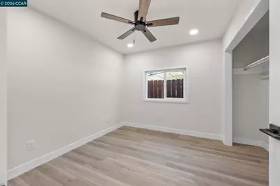 2697 Mayfair, Concord, CA 94520 - Photo 34