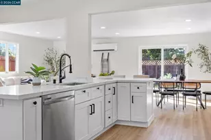 2697 Mayfair, Concord, CA 94520 - Photo 16