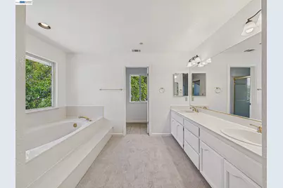 66 Sparrow St, Livermore, CA 94551 - Photo 36