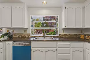 66 Sparrow St, Livermore, CA 94551 - Photo 16