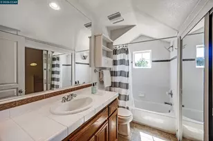 1224 Bridlewood Ct, Clayton, CA 94517 - Photo 34