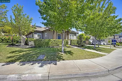 1224 Bridlewood Ct, Clayton, CA 94517 - Photo 2