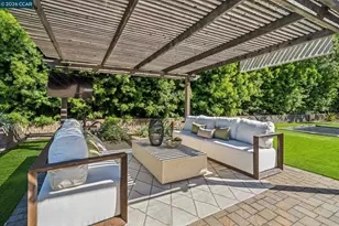 726 San Andreas Ct, Concord, CA 94518 - Photo 42
