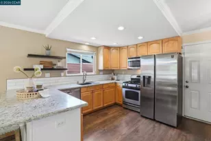 2103 Deerwood Dr, Martinez, CA 94553 - Photo 10