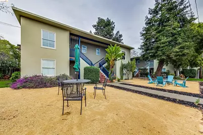 1207 University Ave, Berkeley, CA 94702 - Photo 10