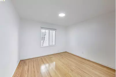 1207 University Ave, Berkeley, CA 94702 - Photo 26