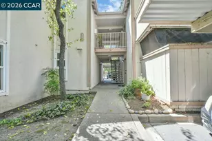 375 Camelback Rd, Pleasant Hill, CA 94523 - Photo 24