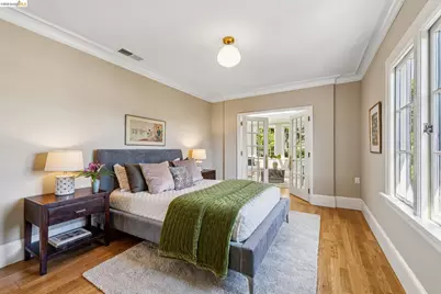1643 Walnut St, Berkeley, CA 94709 - Photo 44