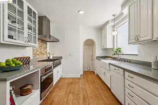 1643 Walnut St, Berkeley, CA 94709 - Photo 26