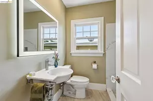 1643 Walnut St, Berkeley, CA 94709 - Photo 44
