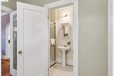 1643 Walnut St, Berkeley, CA 94709 - Photo 34
