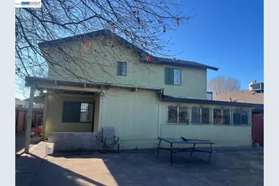 2113 Pyrenees Ave, Stockton, CA 95210 - Photo 12