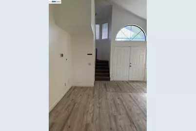 2113 Pyrenees Ave, Stockton, CA 95210 - Photo 26