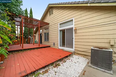 207 Babbling Brook Way, Pittsburg, CA 94565 - Photo 36